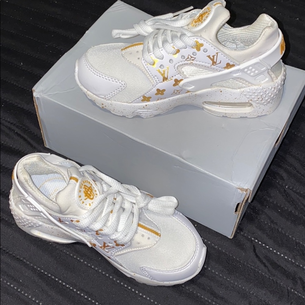 Nike customed LV air huarache shoes